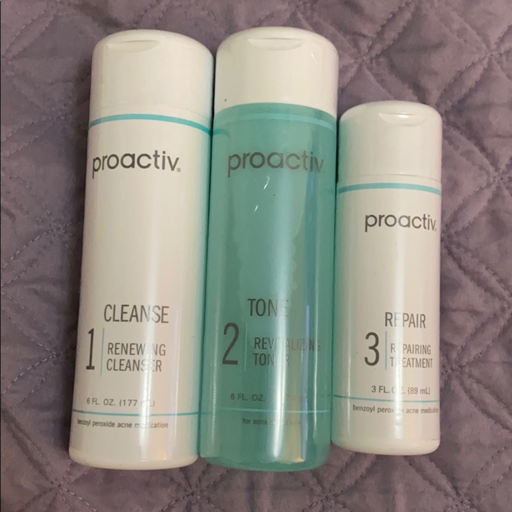 Proactiv cleanse, tone, and repair kit